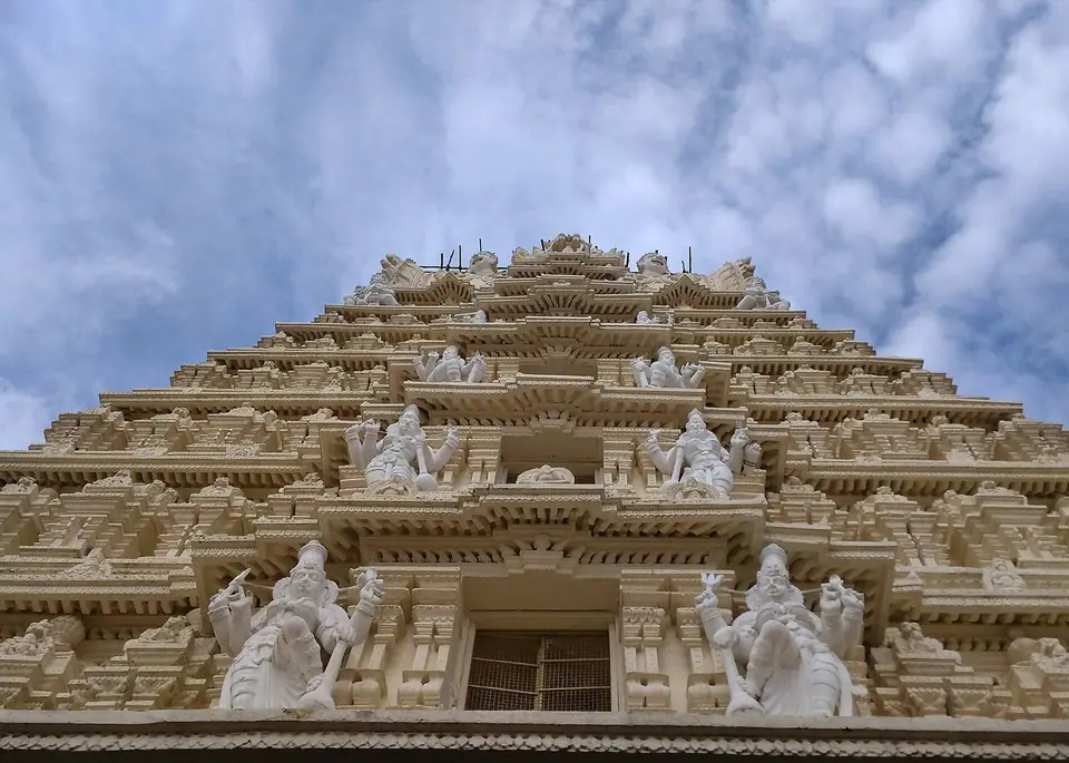 Chamundi Hill, hills & trekking near Bengaluru