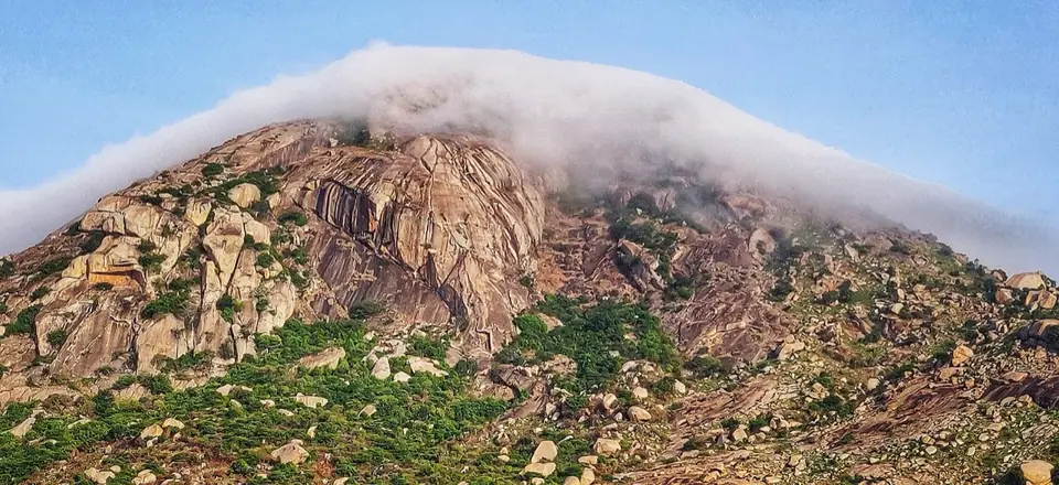Skandagiri, hills & trekking near Bengaluru