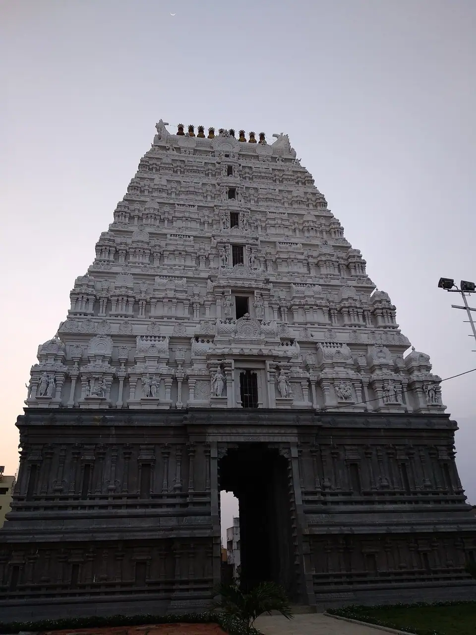 Srikalahasti Temple, temples near Bengaluru