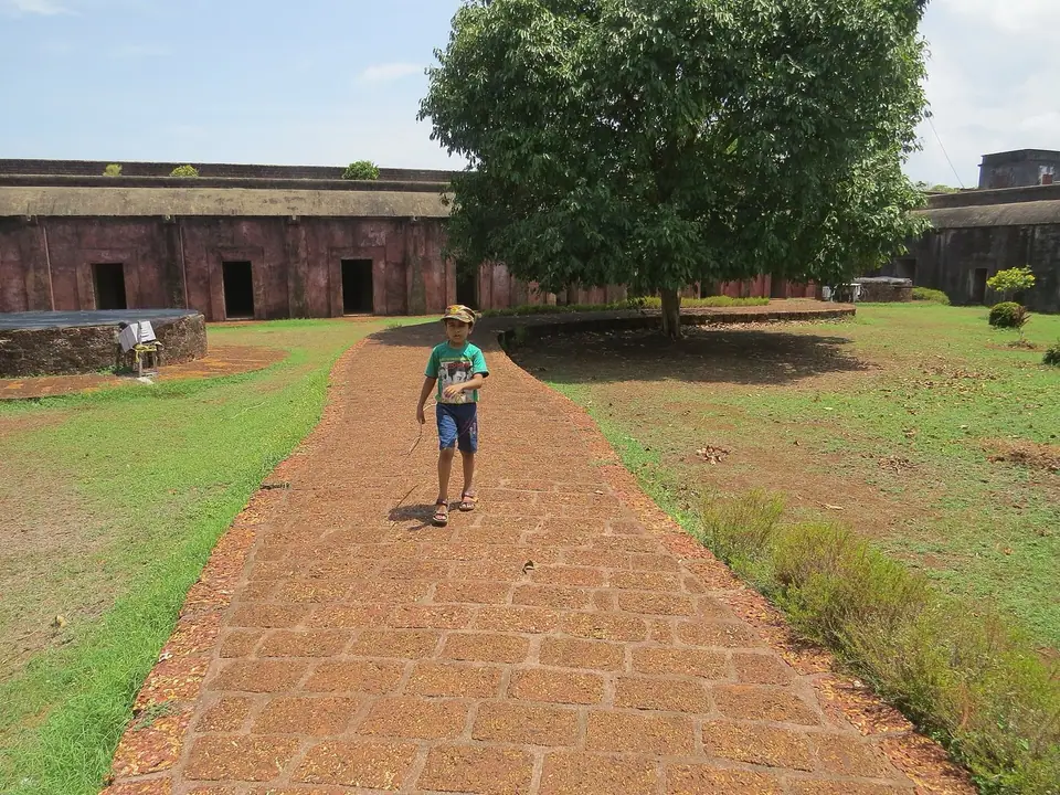 St Angelo Fort, Kannur, heritage near Bengaluru